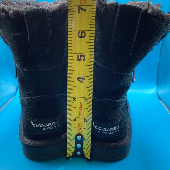 Girls Aribel Mini for girls Koolaburra® by UGG. Black, Sz. 12. EUC